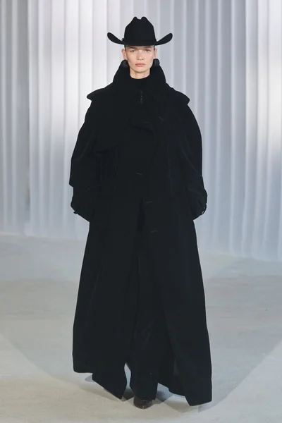 Look 34